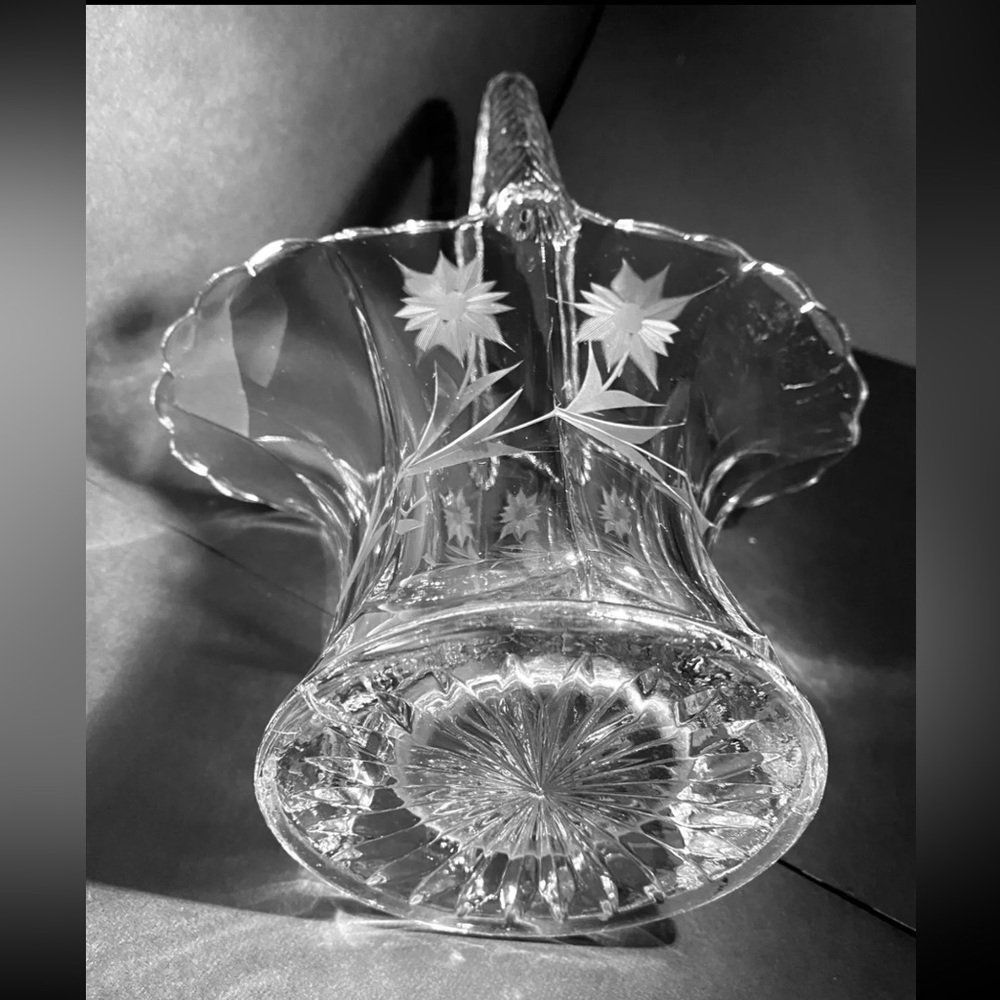 Vintage Glass Basket Duncan & Miller With Elegant Etched Cornflowers, Large - Picture 4 of 6
